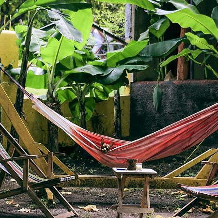 Hostel Life Is Good Moyogalpa Exterior photo