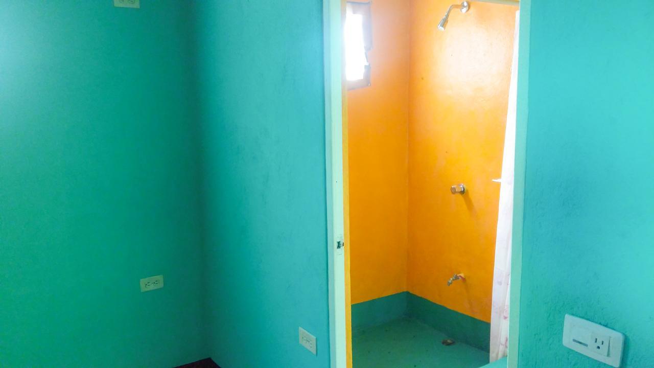 Hostel Life Is Good Moyogalpa Exterior photo